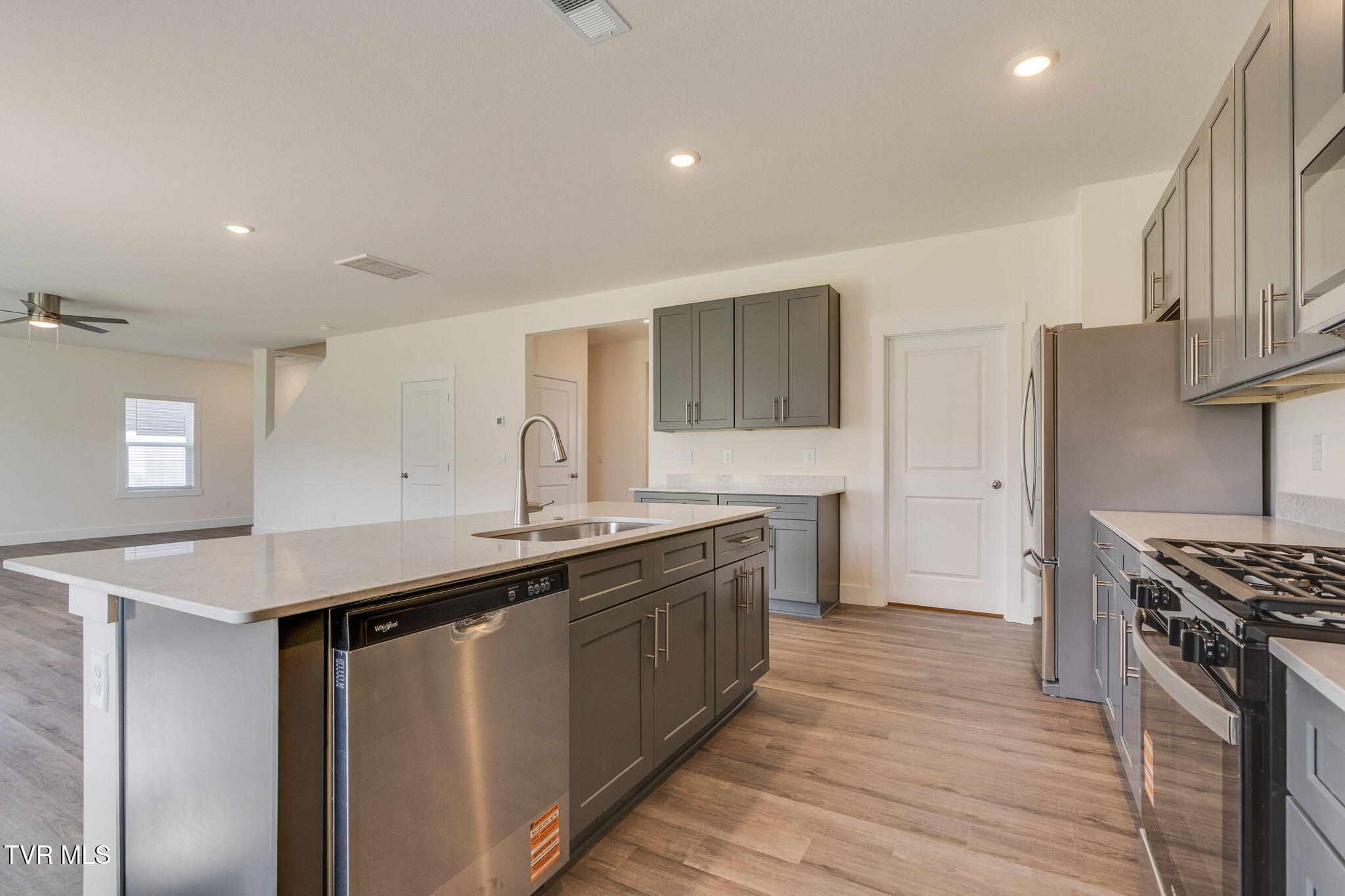 332 Cookie Loop Johnson City, TN 37615 - Photo 19 of 50 017