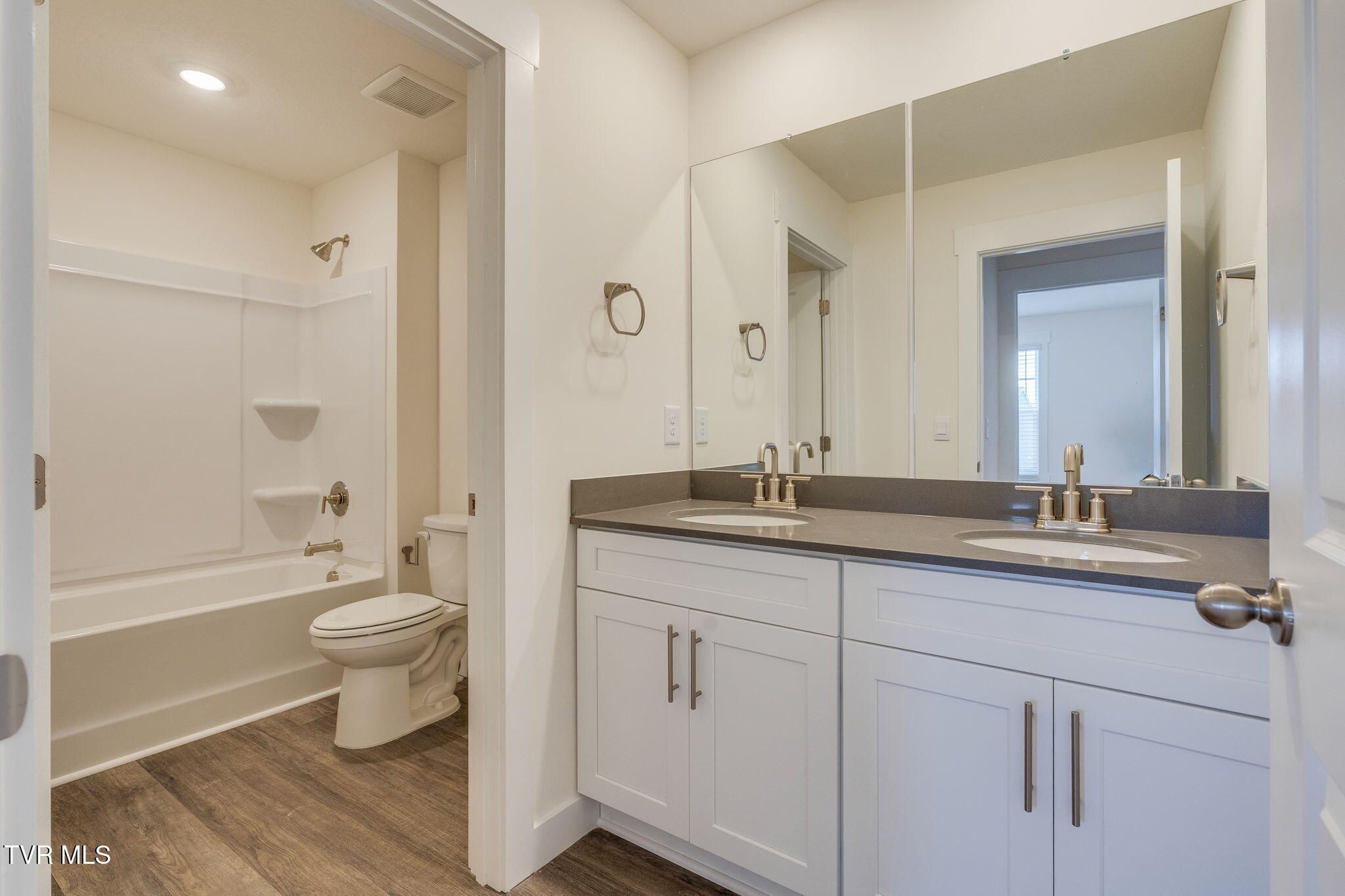 332 Cookie Loop Johnson City, TN 37615 - Photo 33 of 50 031