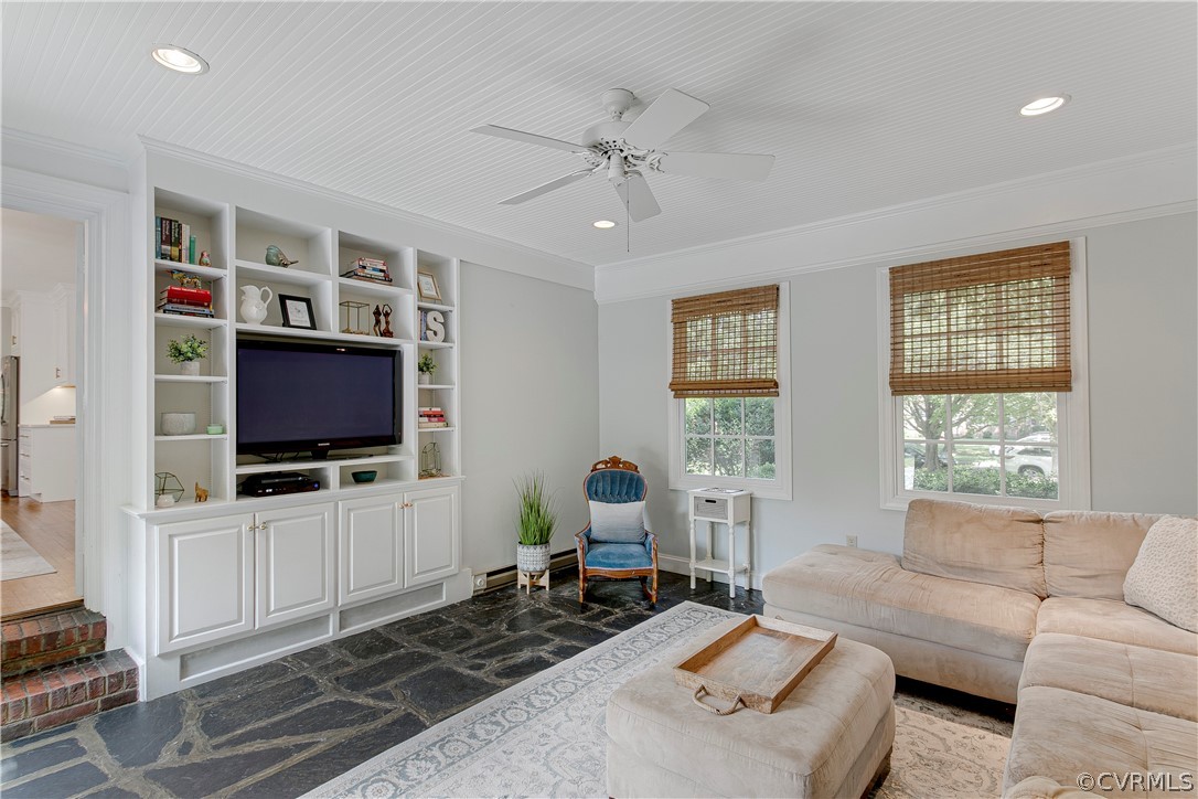 3811 Dover Road Richmond, VA 23221 - Photo 16 of 42 Gallery Image 16