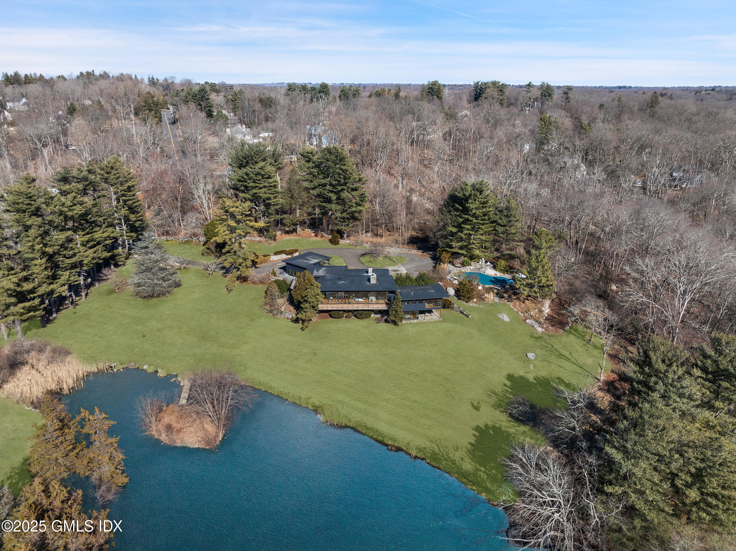 86 Wildwood Road Stamford, CT 06903 - Photo 3 of 3 AERIAL