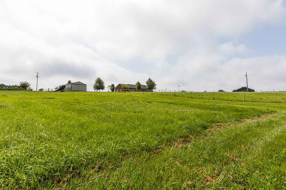 327 Collins Road Paris, KY 40361 - Photo 20 of 73 1F9A6104