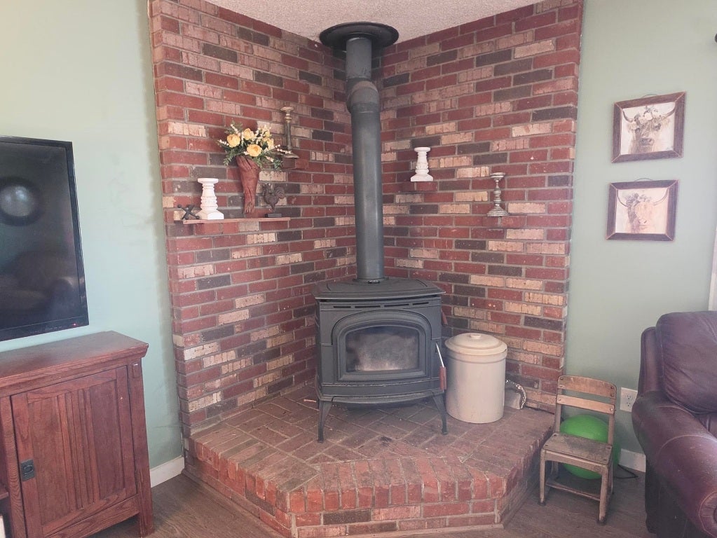 521 Holcomb Road Montague, CA 96064 - Photo 10 of 45 Gallery Image 10
