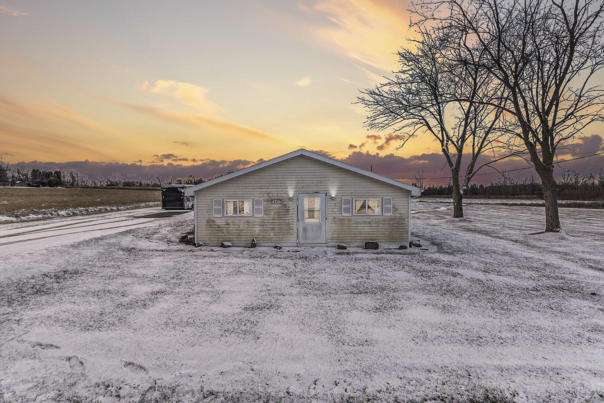417 Jonesville Road Coldwater, MI 49036 - Photo 1 of 35 001_417_jonesville_rd_coldwater_mi_49036