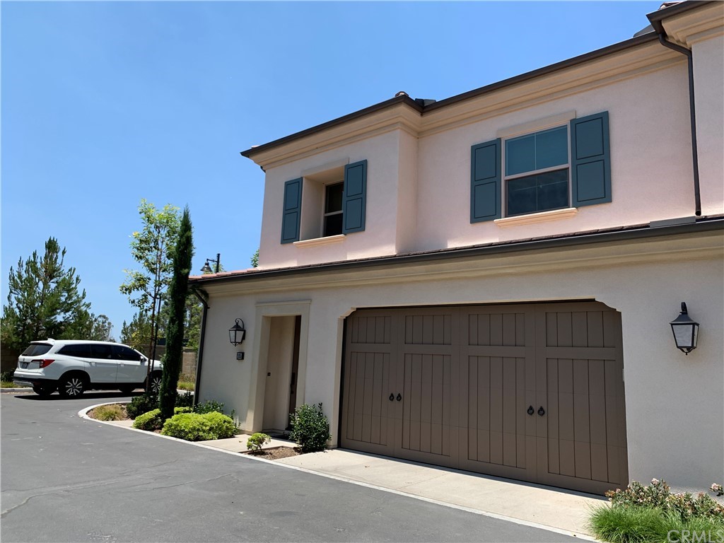 105 Annuals Irvine, CA 92618 - Photo 3 of 6 Front House Garage