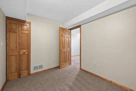 $235,000 | 12206 Oak Leaf Circle, Burnsville, MN 55337