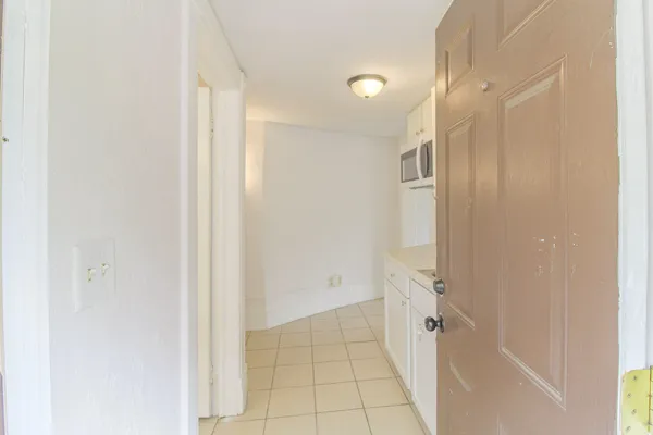$200,000 | 416 Douglas Avenue, Kalamazoo, MI 49007