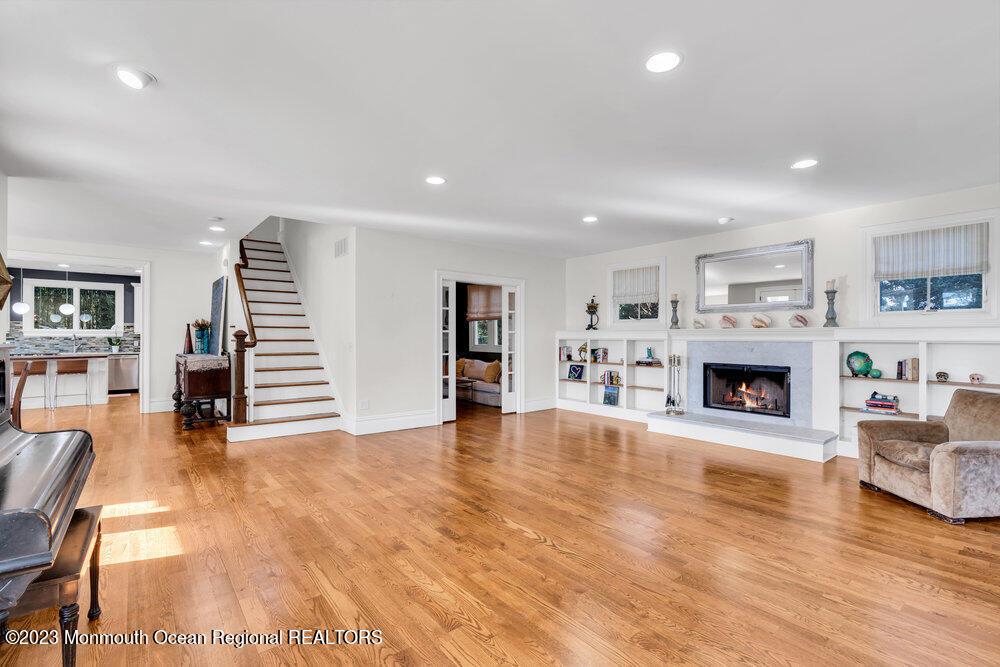 405 Brown Street Brielle, NJ 08730 - Photo 11 of 92 013_dsc06521-1