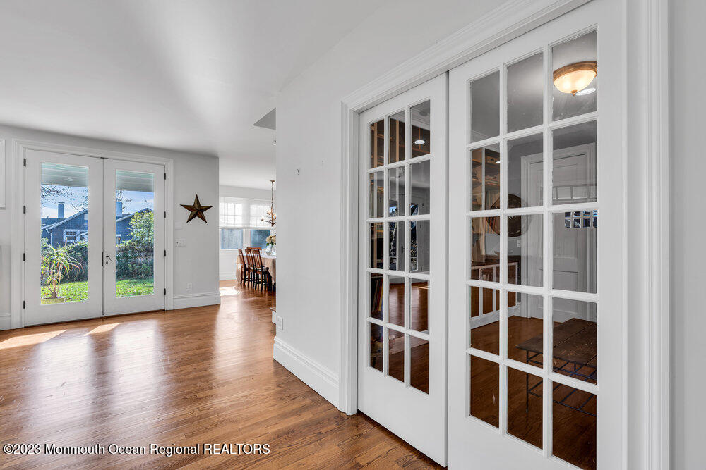 405 Brown Street Brielle, NJ 08730 - Photo 13 of 92 031_dsc06566