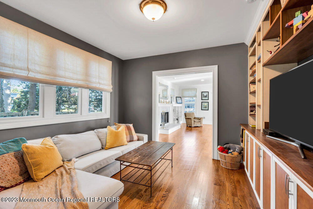 405 Brown Street Brielle, NJ 08730 - Photo 14 of 92 105_dsc06546