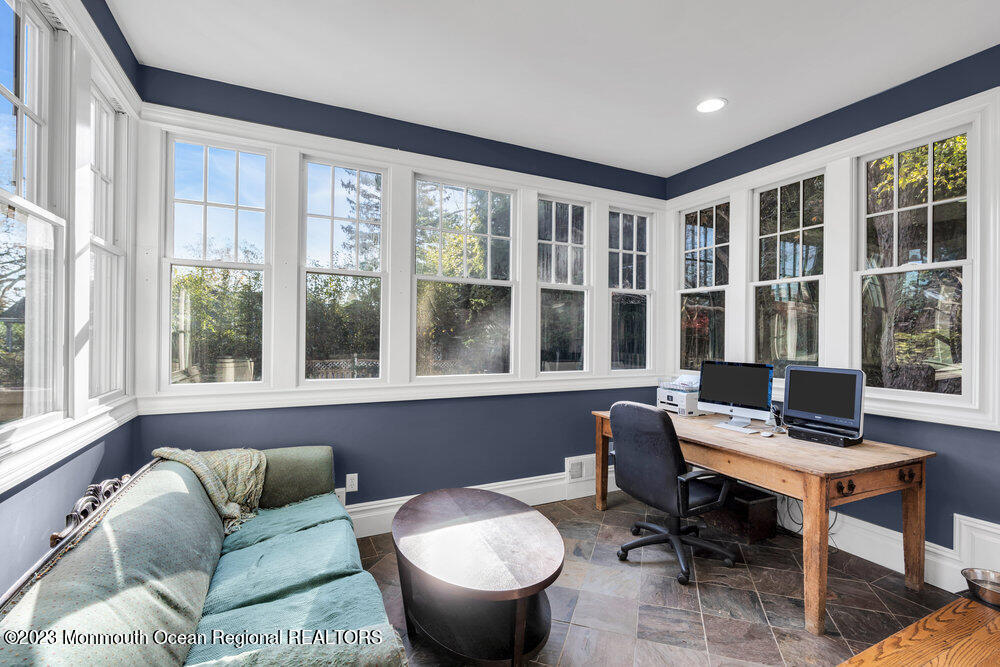 405 Brown Street Brielle, NJ 08730 - Photo 27 of 92 a living room with furniture and a potted plant