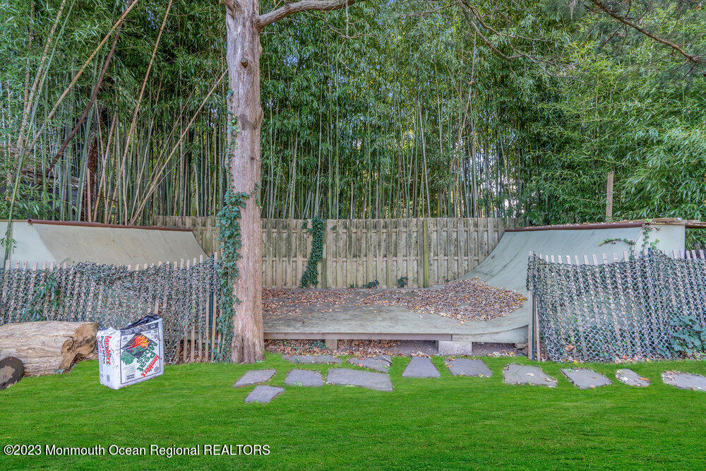 405 Brown Street Brielle, NJ 08730 - Photo 68 of 92 073_dsc06606-1