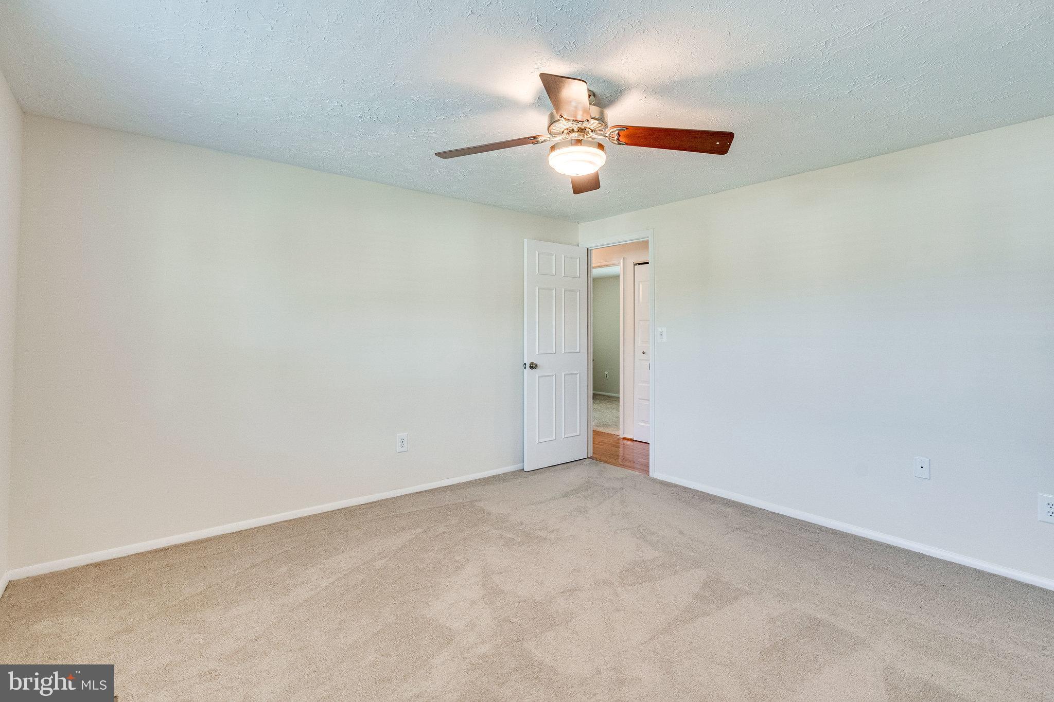 13620 Old Dairy Road Herndon, VA 20171 - Photo 32 of 60