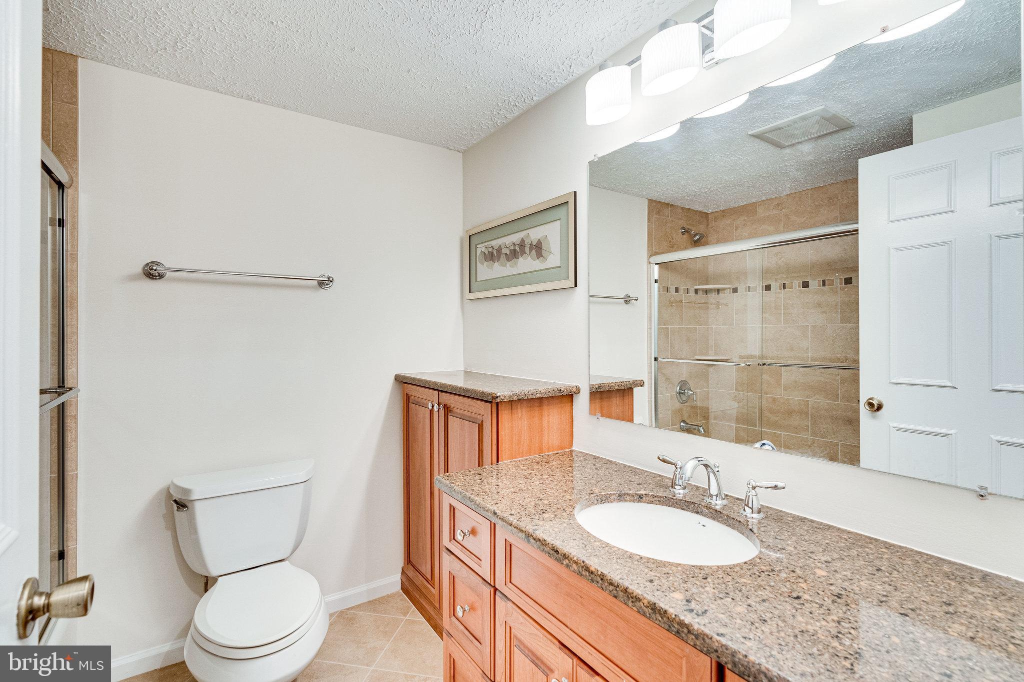 13620 Old Dairy Road Herndon, VA 20171 - Photo 33 of 60 Updated Hall Bath