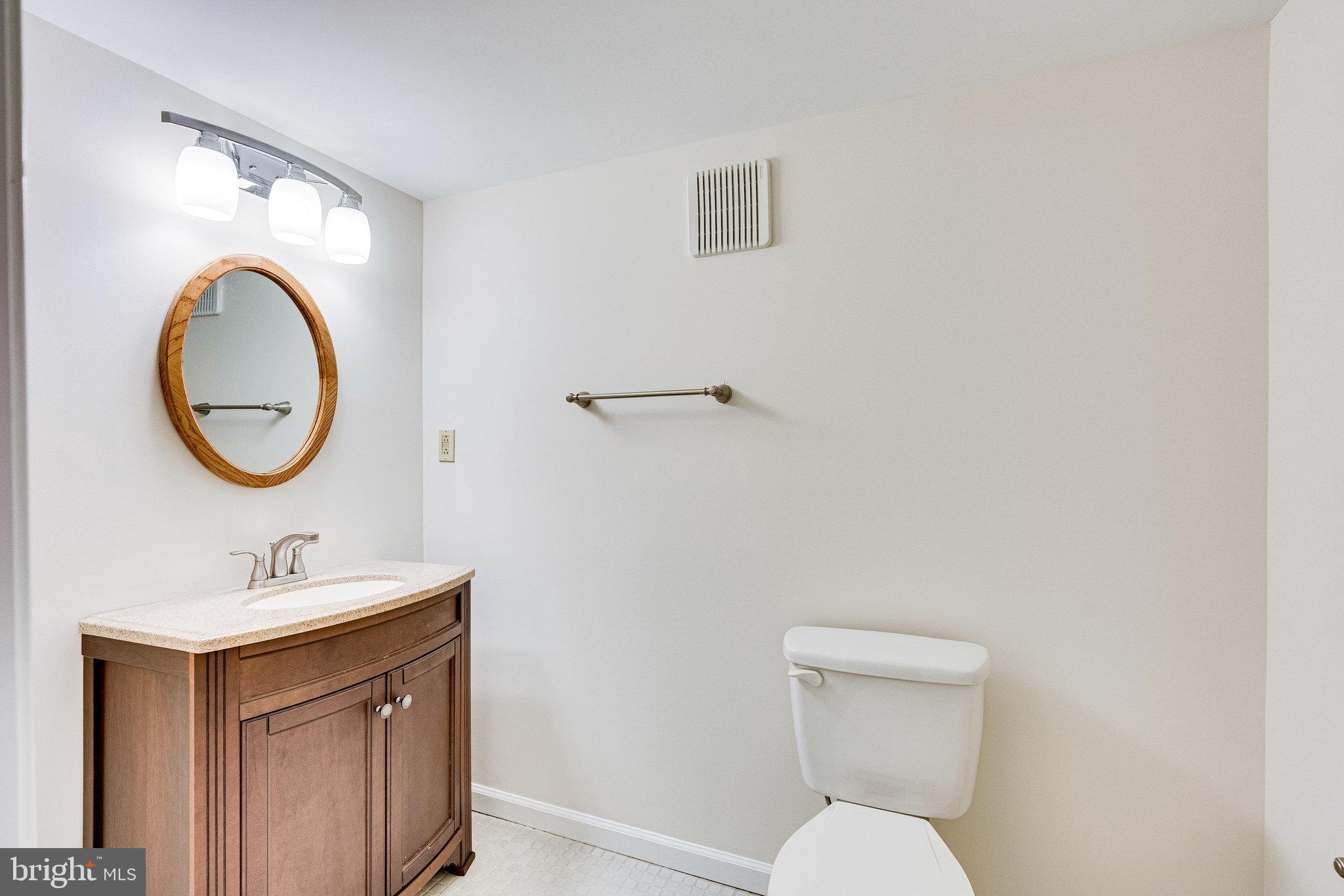 13620 Old Dairy Road Herndon, VA 20171 - Photo 44 of 60