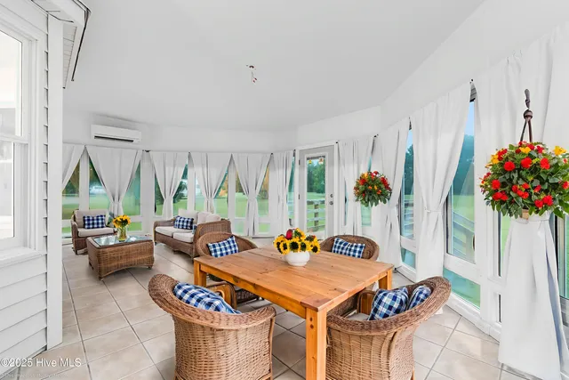 $610,000 | 114 Oxford Road, Moyock, NC 27958