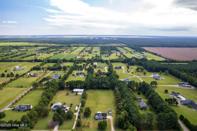 $610,000 | 114 Oxford Road, Moyock, NC 27958