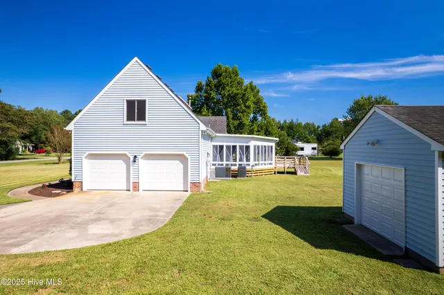 $610,000 | 114 Oxford Road, Moyock, NC 27958