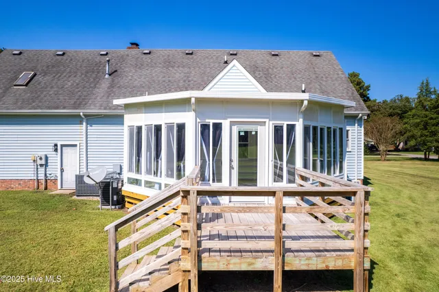 $610,000 | 114 Oxford Road, Moyock, NC 27958