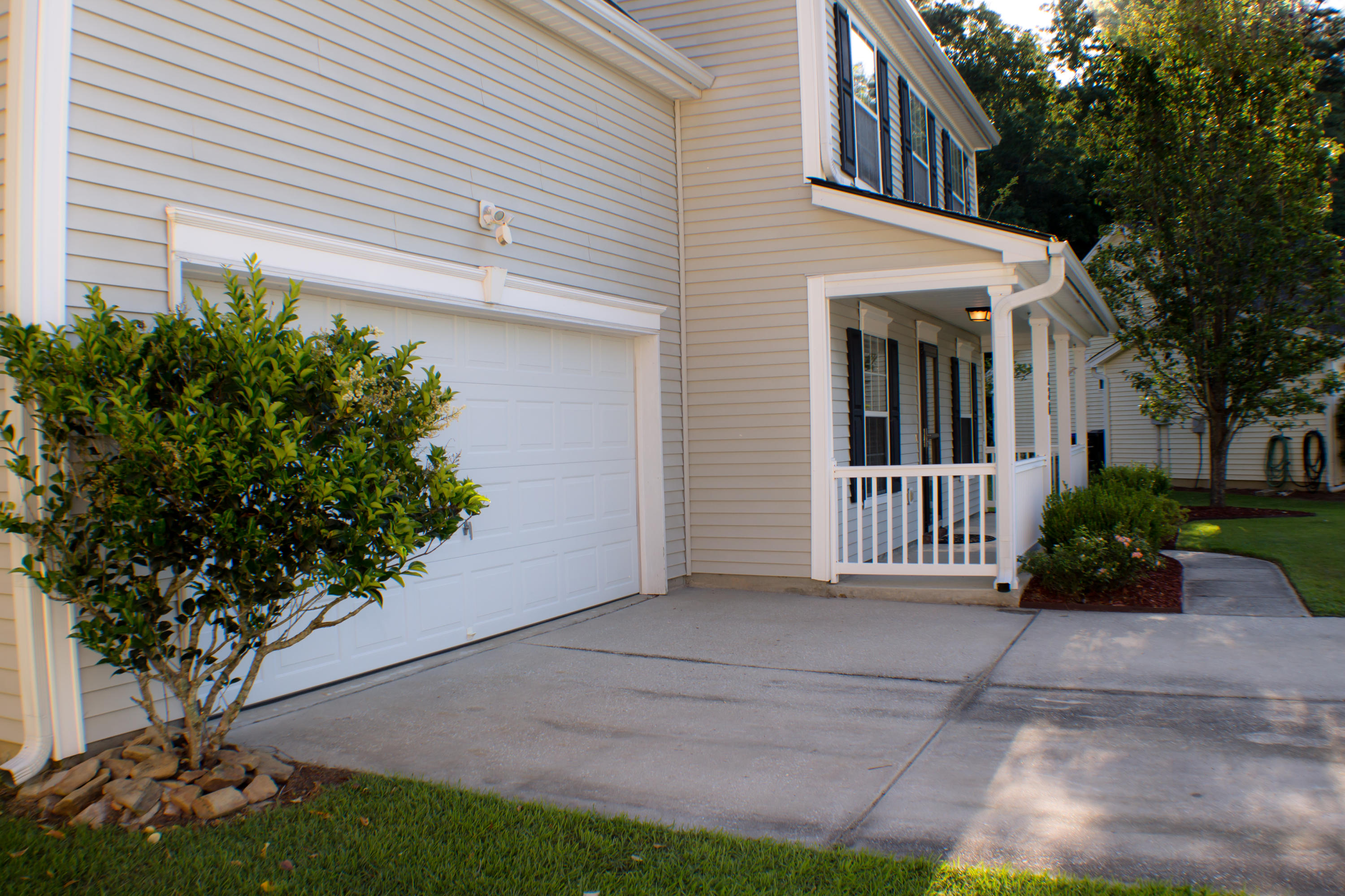 236 Eagle Ridge Road Summerville, SC 29485 - Photo 5 of 66 236EagleRidge-5