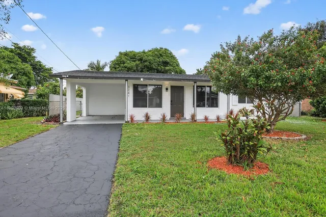$434,900 | 3241 Northwest 16th Street, Lauderhill, FL 33311