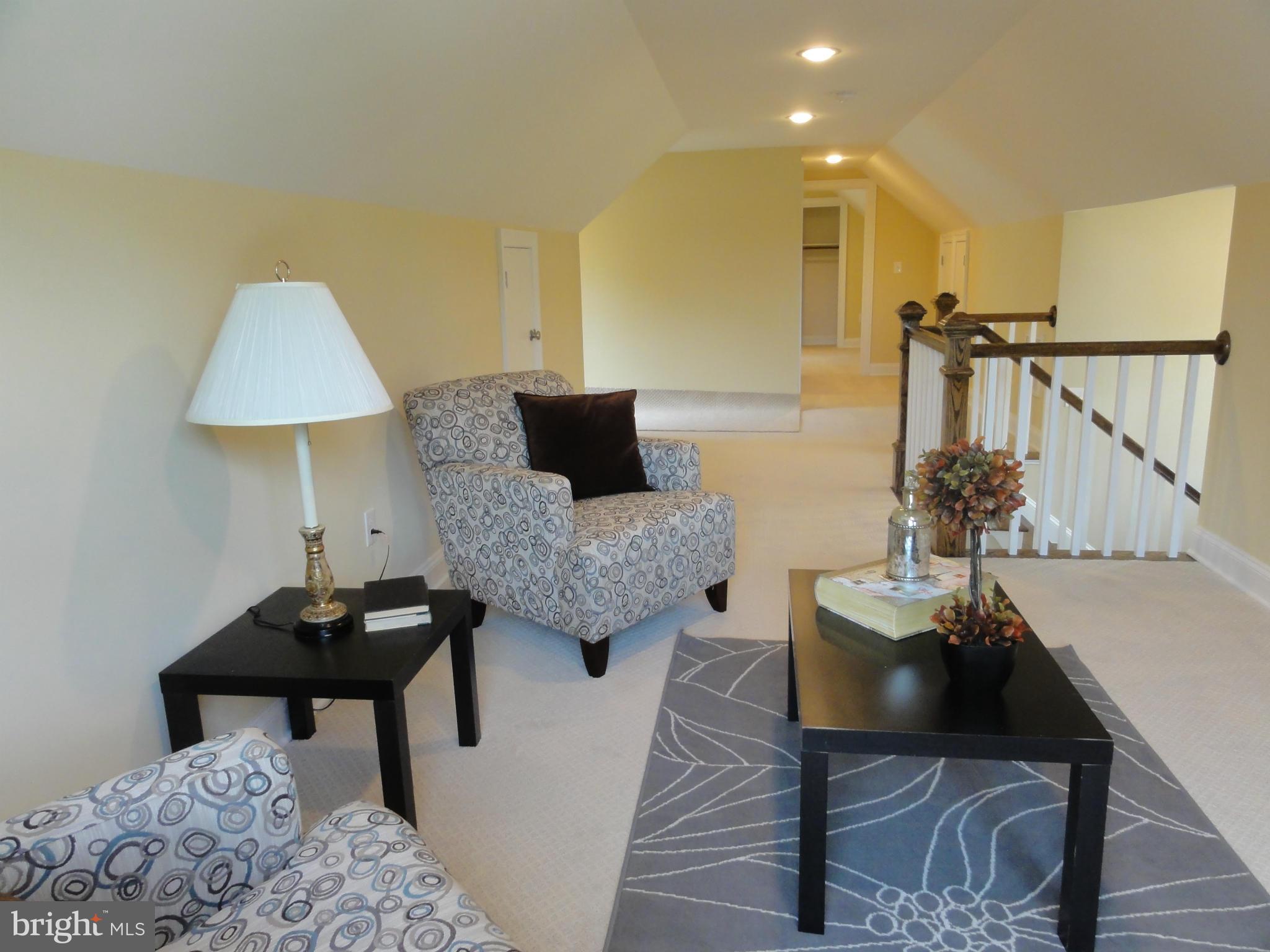 714 Silver Spring Avenue Silver Spring, MD 20910 - Photo 18 of 26 Family Room