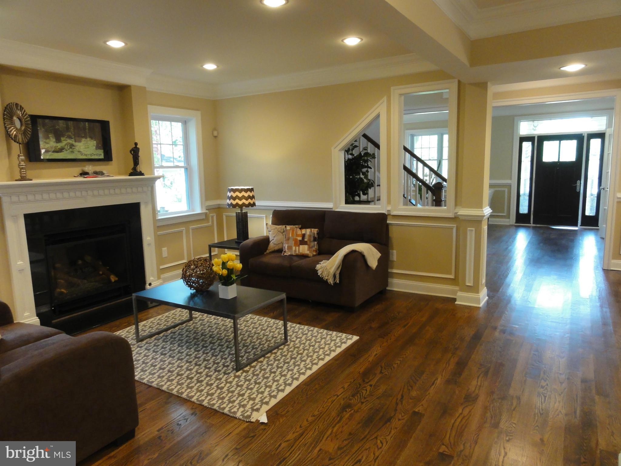 714 Silver Spring Avenue Silver Spring, MD 20910 - Photo 8 of 26 Family Room