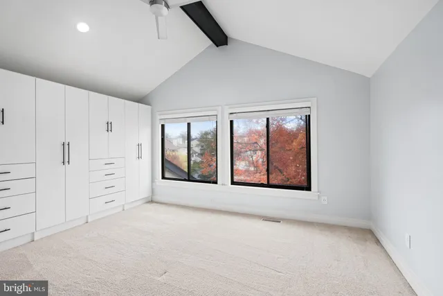 $275,000 | 18422 Bishopstone Court, Unit 313, Montgomery Village, MD 20886