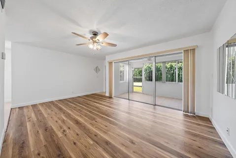 $165,000 | 12416 Alternate A1a Palm Beach Gardens, Unit P7, Palm Beach Gardens, FL 33410