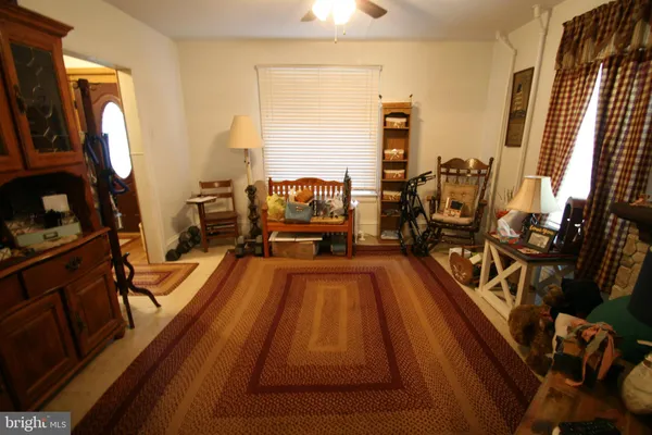 $99,000 | 48 East Market Street, Mount Union, PA 17066