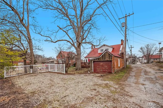 $379,900 | 409 Schiller Street, Hermann, MO 65041