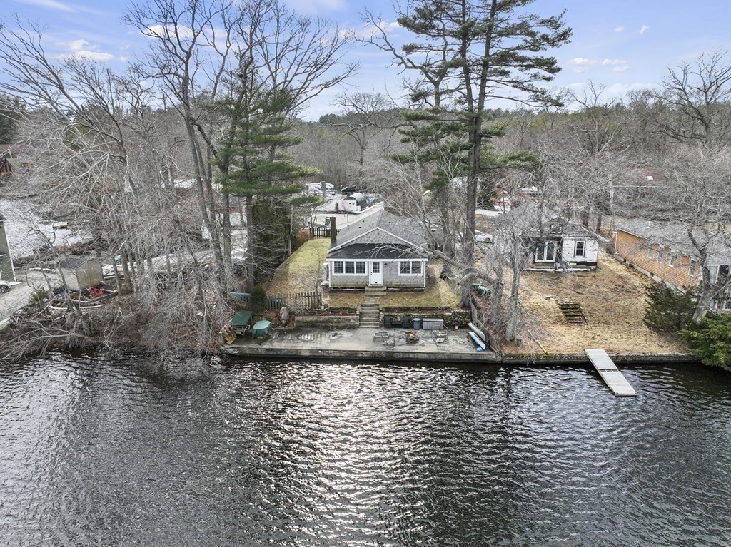 52 Taylor Point Road Pembroke, MA 02359 - Photo 38 of 41 Gallery Image 38