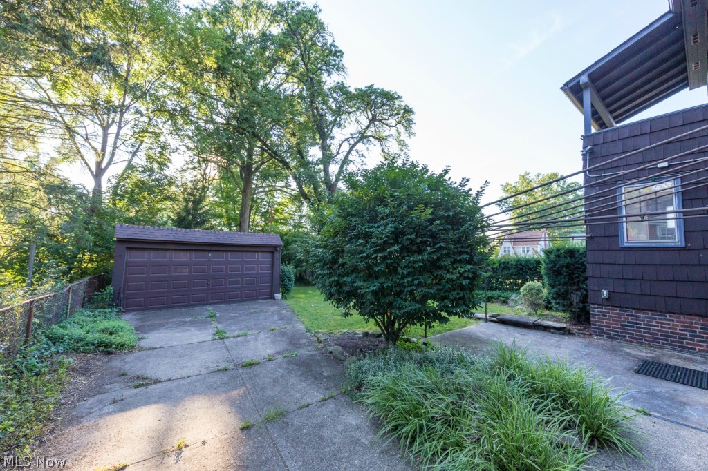852 Cambridge Road Cleveland Heights, OH 44121 - Photo 23 of 25 Gallery Image 23