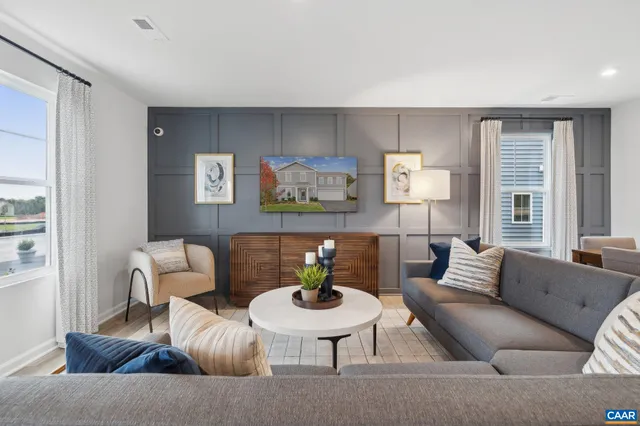 $393,789 | 305 Horse Path Drive, Palmyra, VA 22963