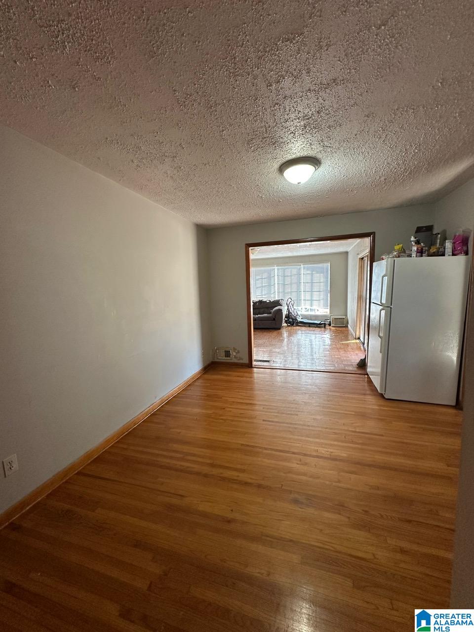 3037 Wenonah Road Southwest Birmingham, AL 35211 - Photo 4 of 12