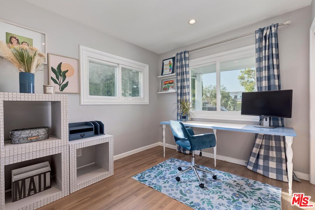 434 West Maple Avenue El Segundo, CA 90245 - Photo 20 of 29 a view of a workspace with furniture and a window