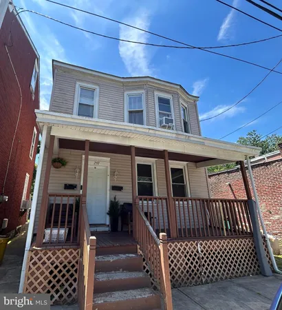 $1,850 | 297 Church Street, Unit 1, Trenton, NJ 08618