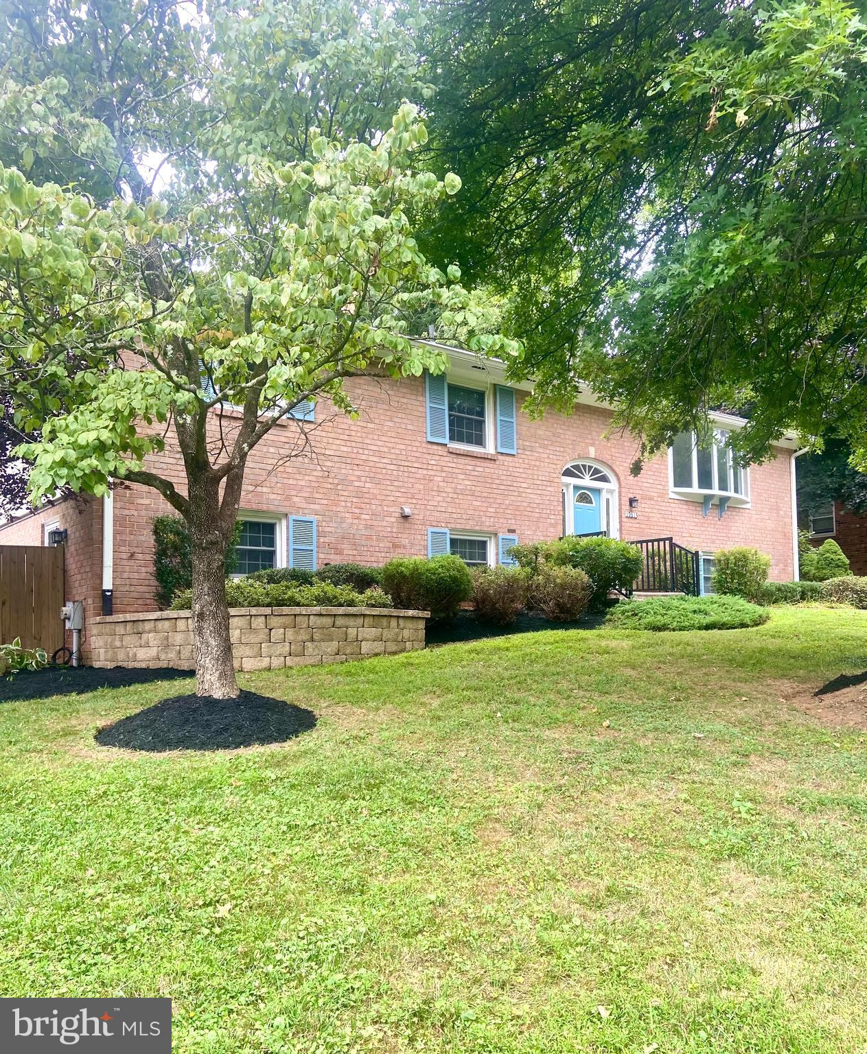 19613 Charline Manor Road Olney, MD 20832 - Photo 3 of 38 Front