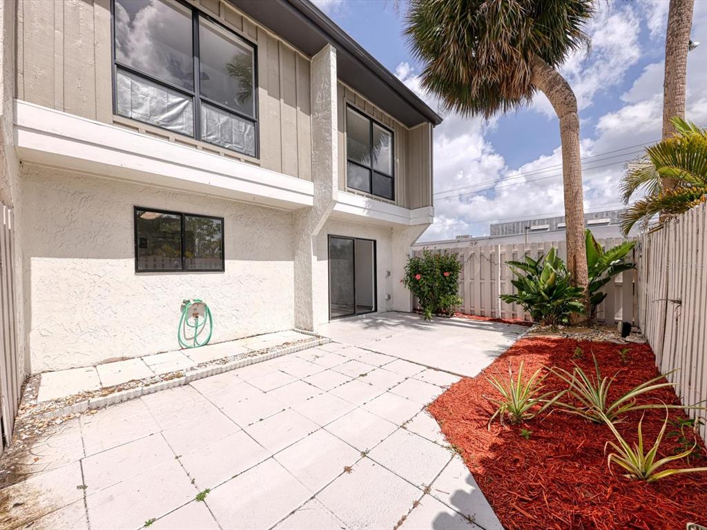 4001 South Beneva Road, Unit 401 Sarasota, FL 34233 - Photo 28 of 33