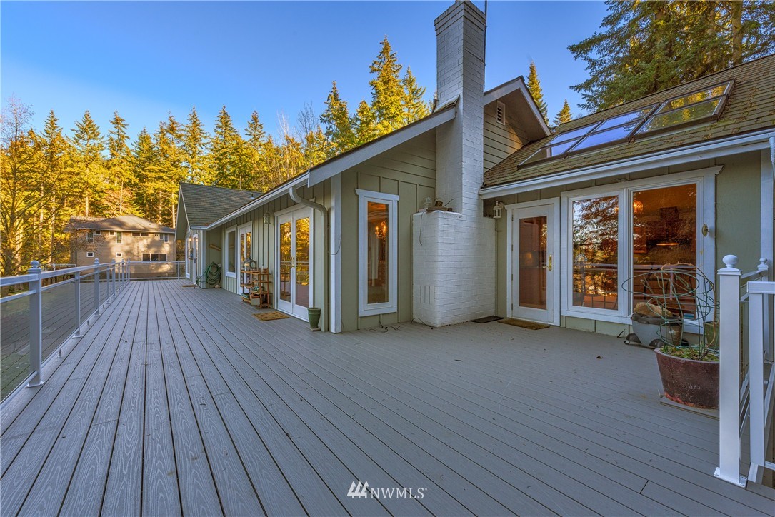 4894 Sharpe Road Anacortes, WA 98221 - Photo 6 of 25