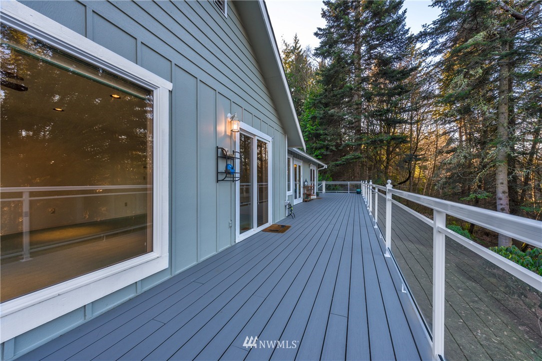 4894 Sharpe Road Anacortes, WA 98221 - Photo 7 of 25