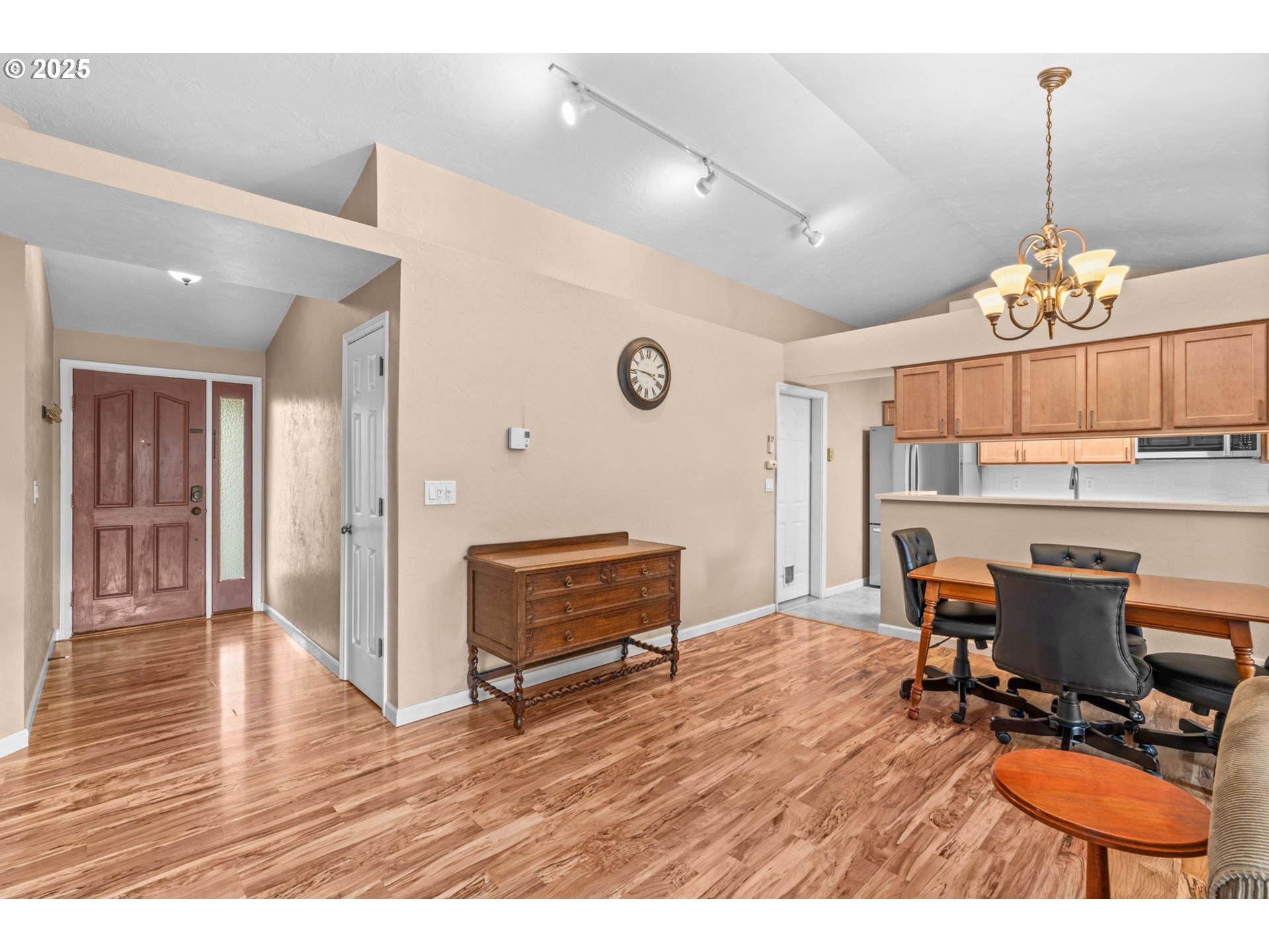 2180 Southeast Madison Street Albany, OR 97322 - Photo 10 of 28 a view of a workspace with furniture and wooden floor