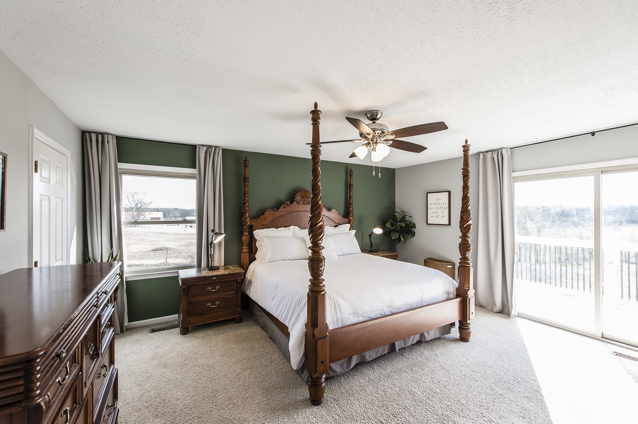 500 Burford Road Lebanon, TN 37087 - Photo 17 of 50 a bedroom with a large bed and a large window