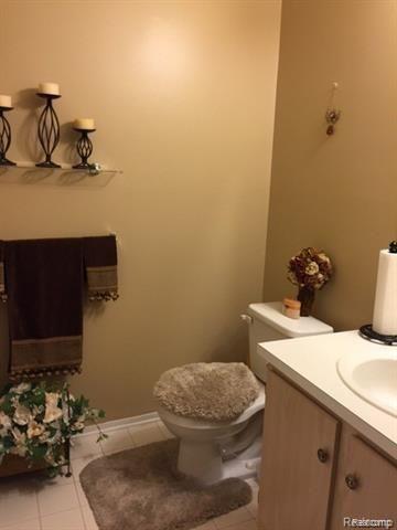 22076 Cape Cod Way Farmington, MI 48336 - Photo 6 of 10