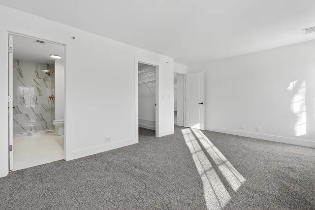 $365,000 | 403 Cromwell Circle, Unit 2, Bartlett, IL 60103