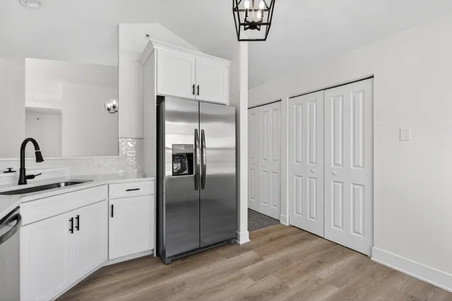 $365,000 | 403 Cromwell Circle, Unit 2, Bartlett, IL 60103