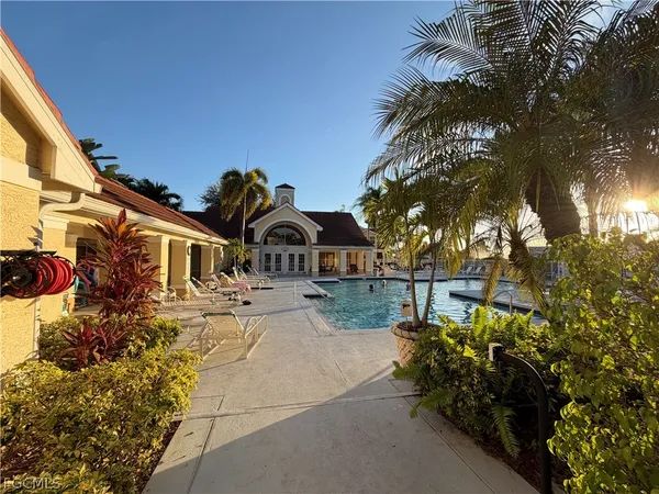 $1,195 | 12561 Equestrian Circle, Unit 804, Fort Myers, FL 33907