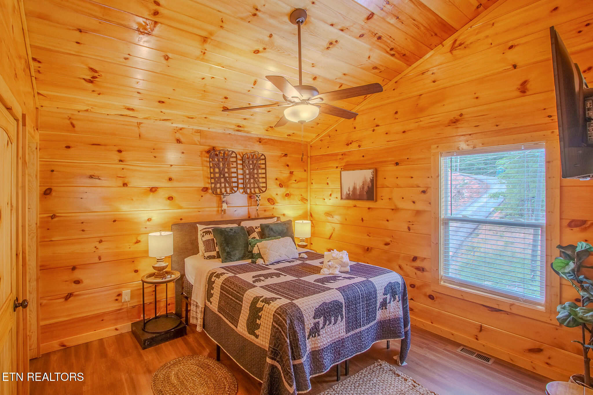 1543 Bear Valley Road Sevierville, TN 37876 - Photo 20 of 48 DSC01395-HDR