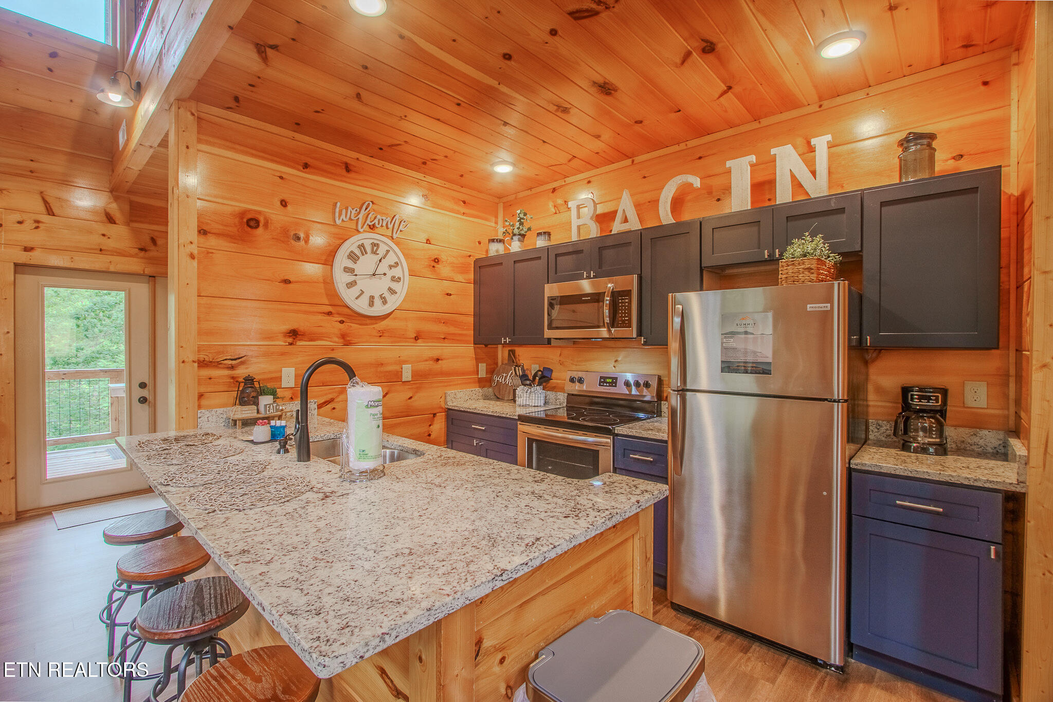 1543 Bear Valley Road Sevierville, TN 37876 - Photo 9 of 48 DSC01310-HDR