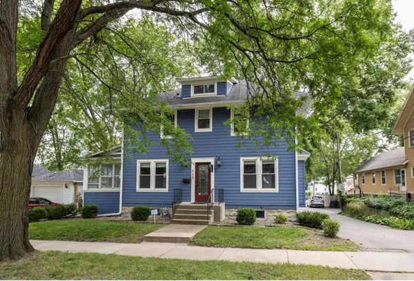 $449,900 | 510 6th Street Southwest, Rochester, MN 55902