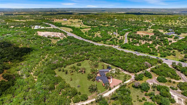 $2,495 | 11151 Highway 71, Unit A, Spicewood, TX 78669